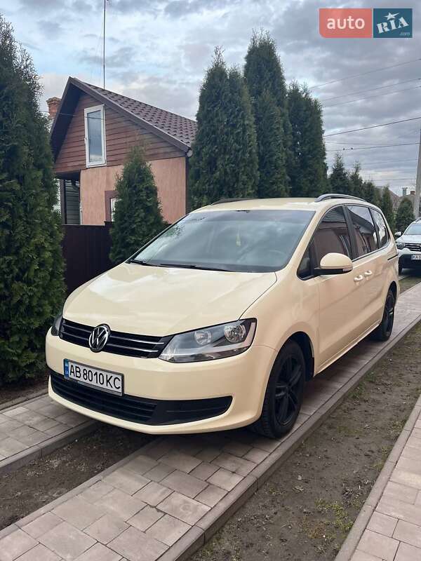 Volkswagen Sharan (2014)