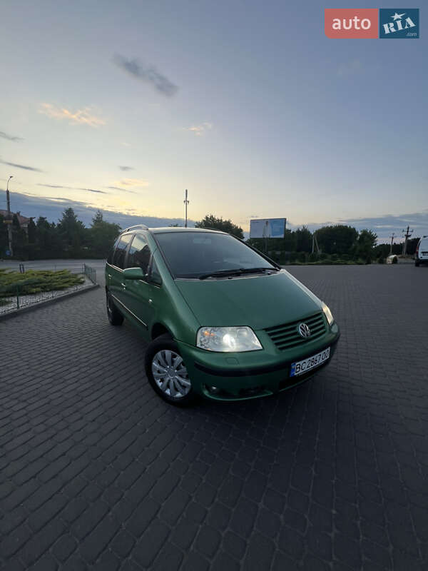 Volkswagen Sharan (2003)
