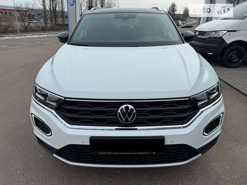Volkswagen T-roc (2021)