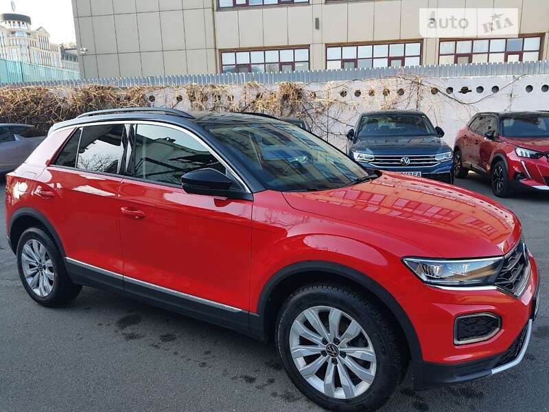 Volkswagen T-roc (2021)