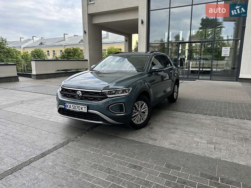 Volkswagen T-roc (2023)