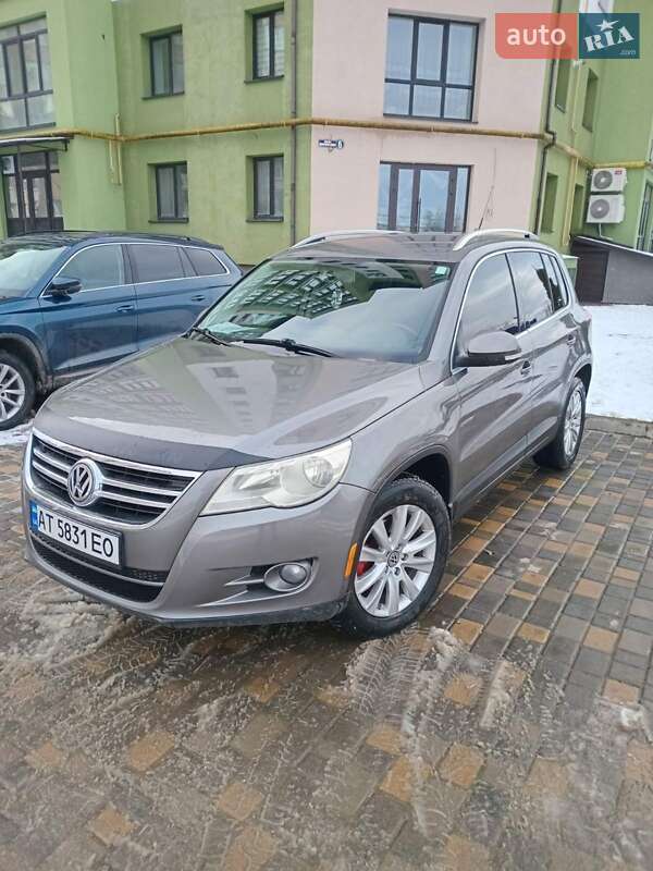 Volkswagen Tiguan (2009)