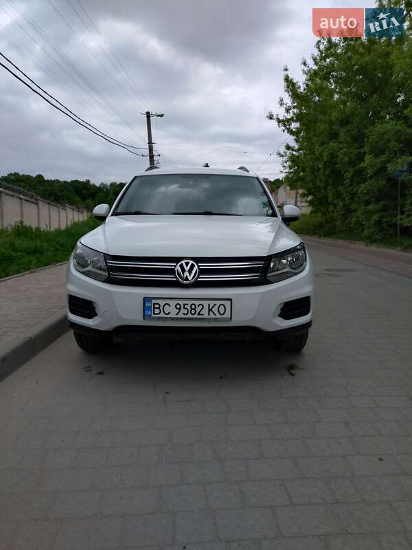 Volkswagen Tiguan (2014)