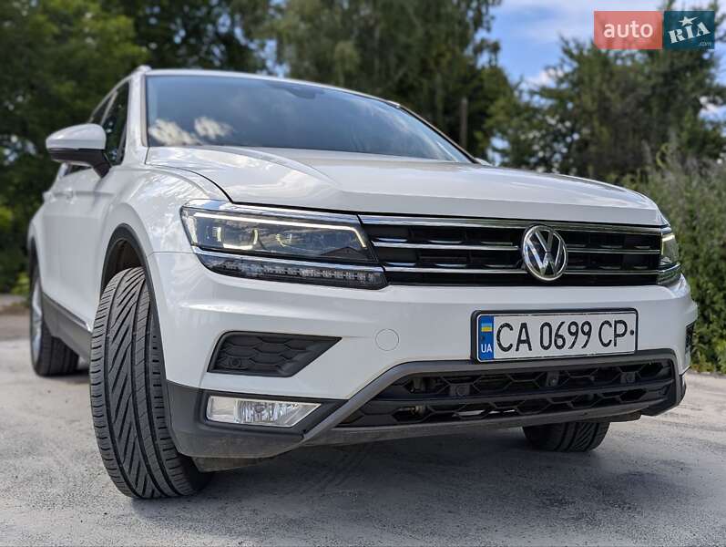 Volkswagen Tiguan (2017)