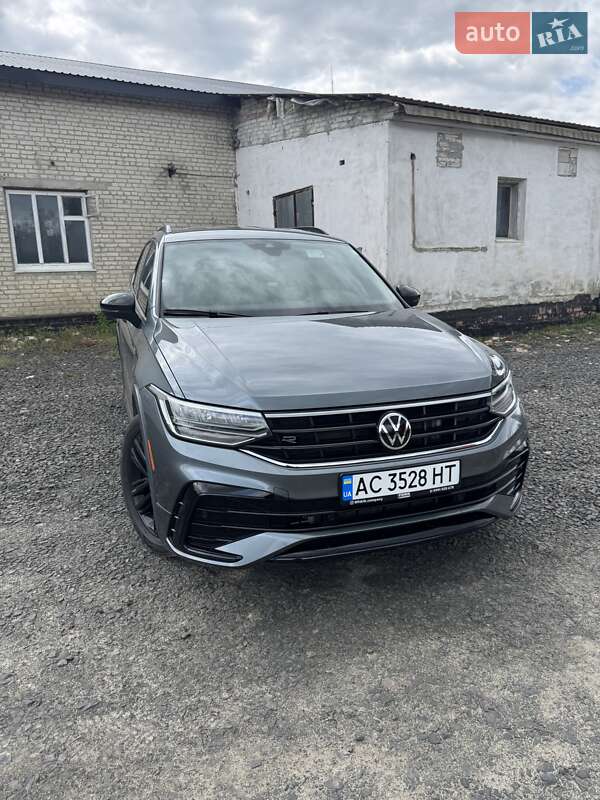 Volkswagen Tiguan (2021)