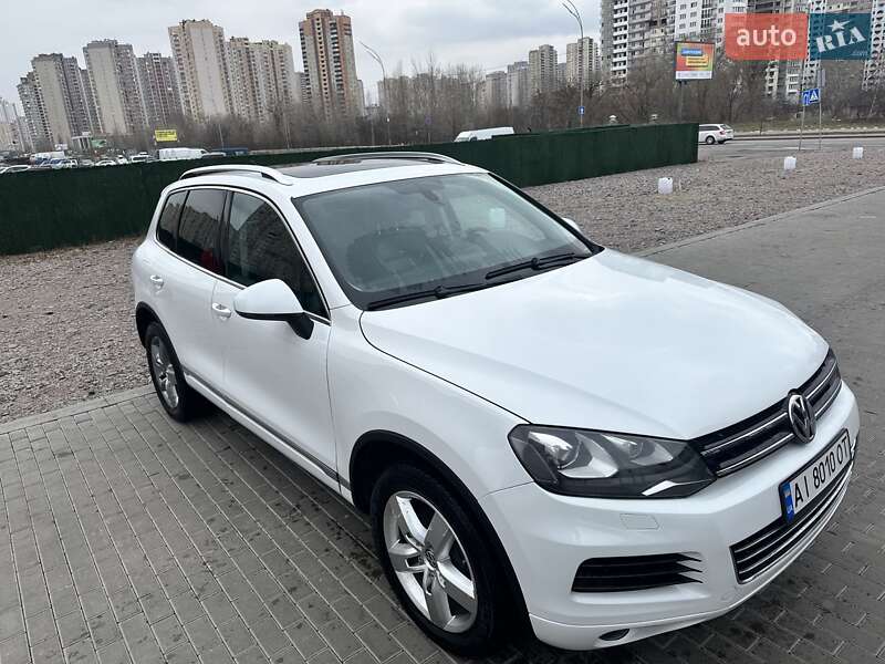 Volkswagen Touareg (2012)