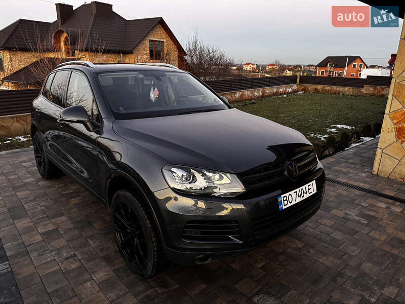 Volkswagen Touareg (2012)