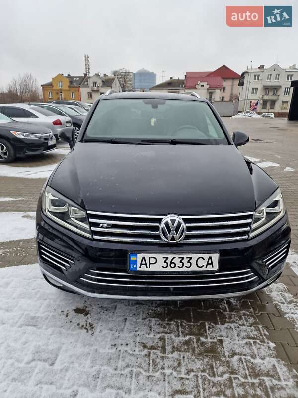 Volkswagen Touareg (2015)