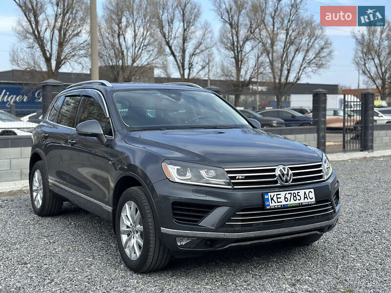 Volkswagen Touareg (2015)