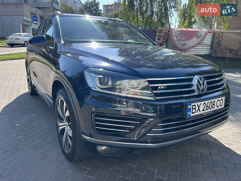 Volkswagen Touareg (2015)