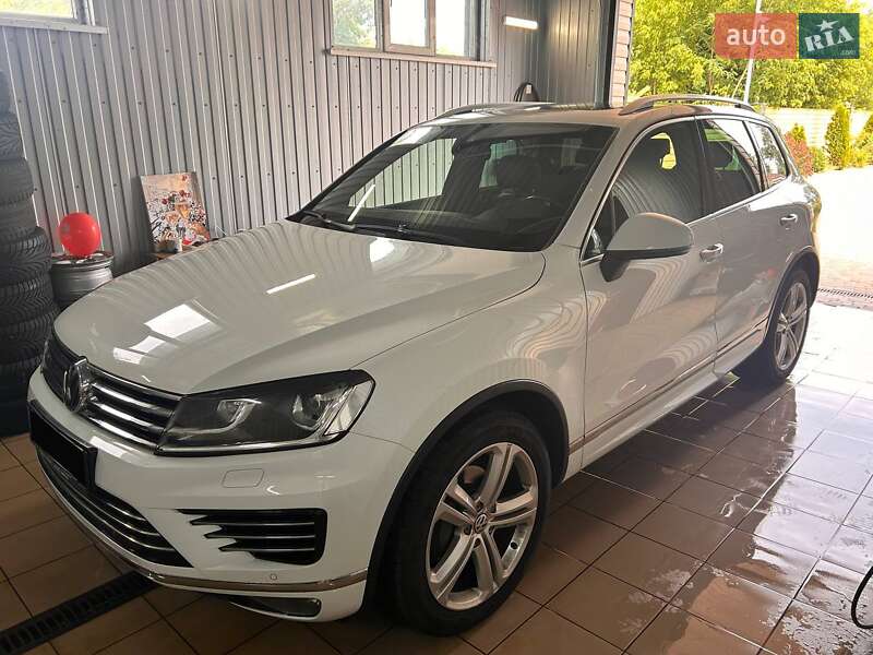 Volkswagen Touareg (2017)