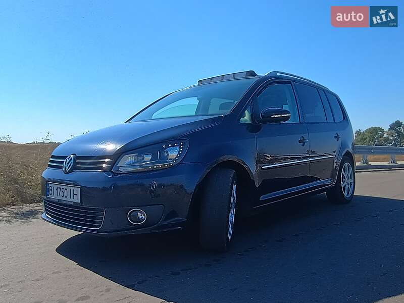 Volkswagen Touran (2013)