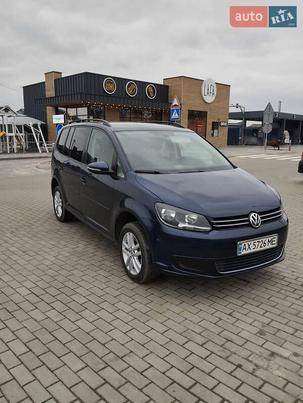 Volkswagen Touran (2013)