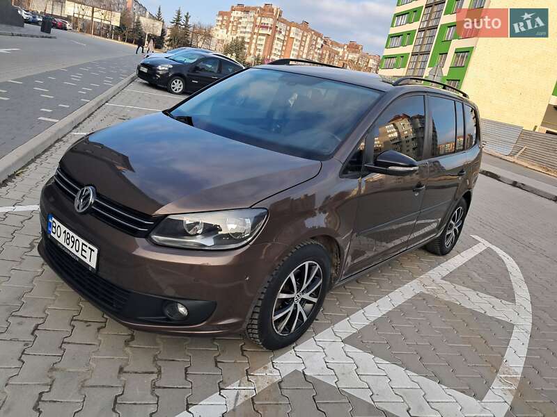 Volkswagen Touran (2013)
