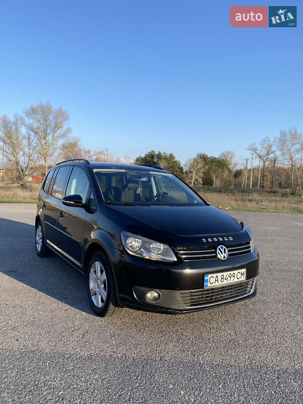 Volkswagen Touran (2010)