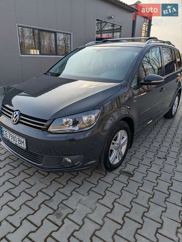 Volkswagen Touran (2014)