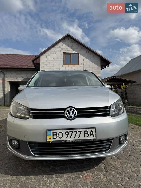 Volkswagen Touran (2013)
