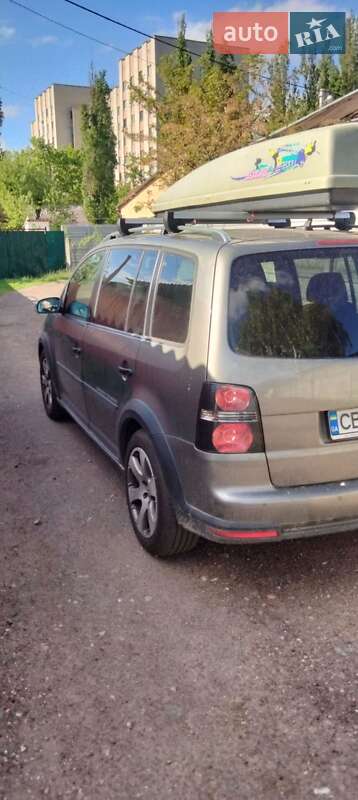 Volkswagen Touran (2008)