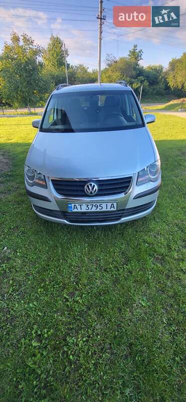 Volkswagen Touran (2007)