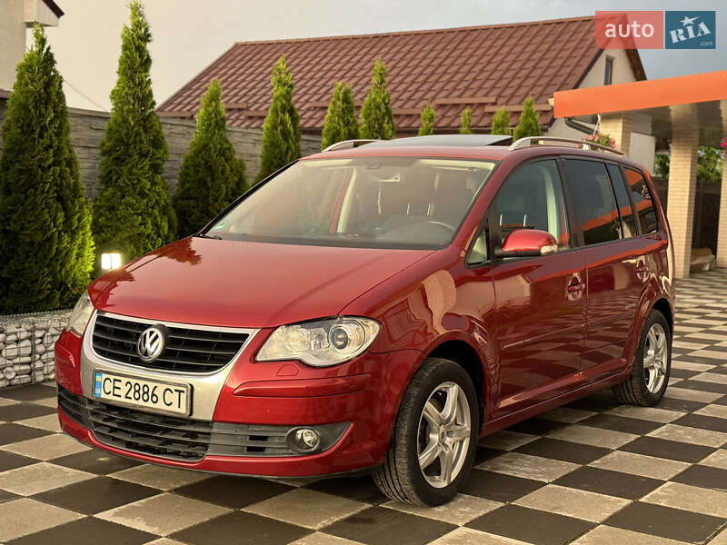 Volkswagen Touran (2008)