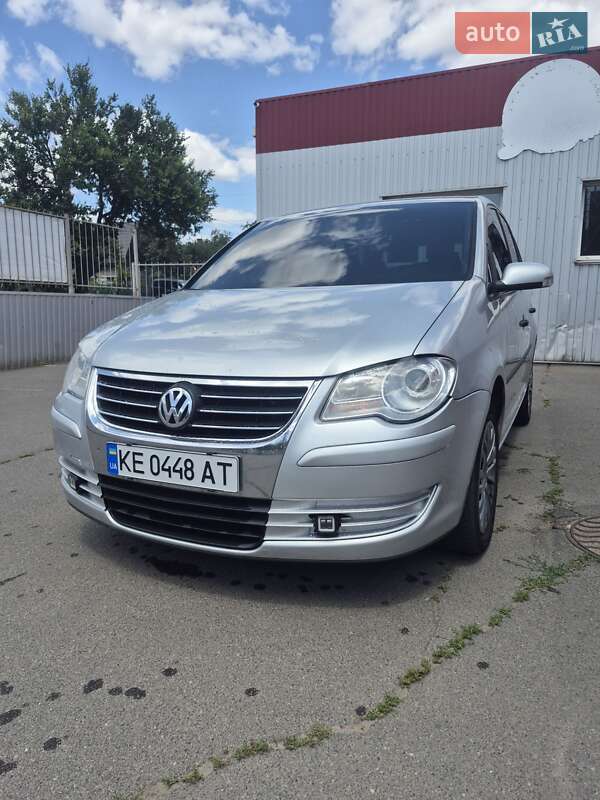 Volkswagen Touran (2007)