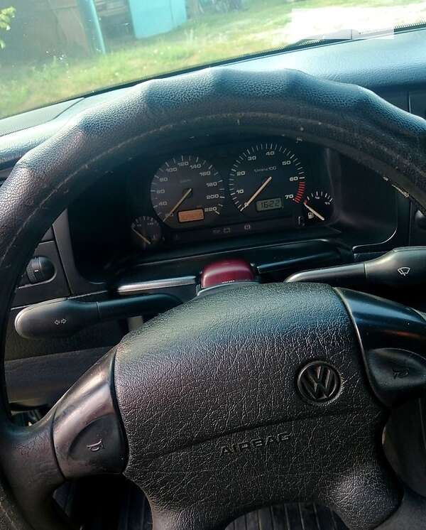 Volkswagen Vento (1994)