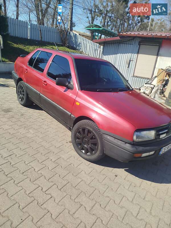 Volkswagen Vento (1994)