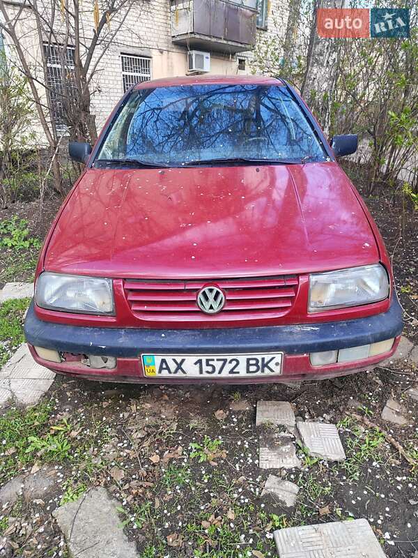 Volkswagen Vento (1993)