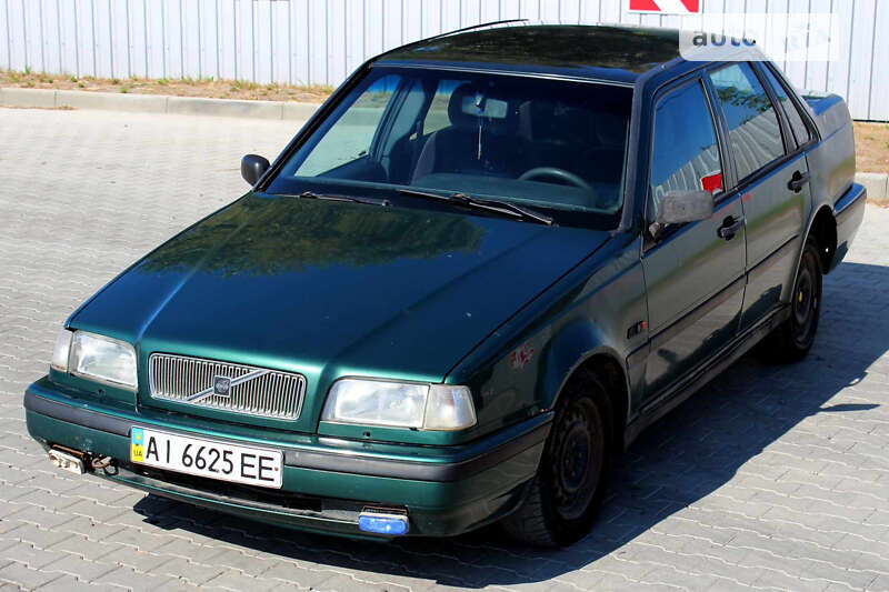 Volvo 460 (1994)