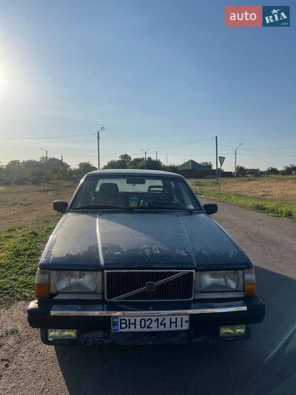 Volvo 740 (1986)