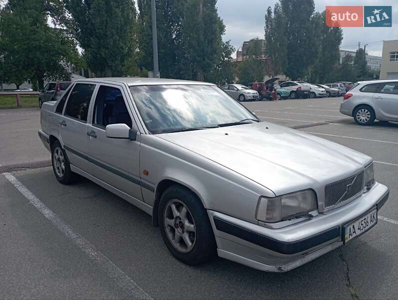 Volvo 850 (1993)