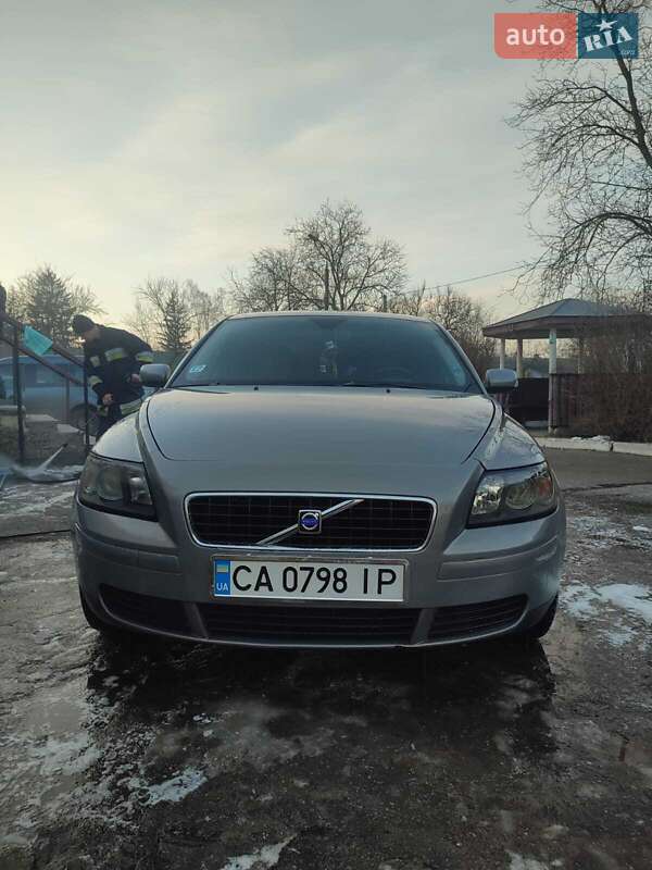 Volvo S40 (2004)