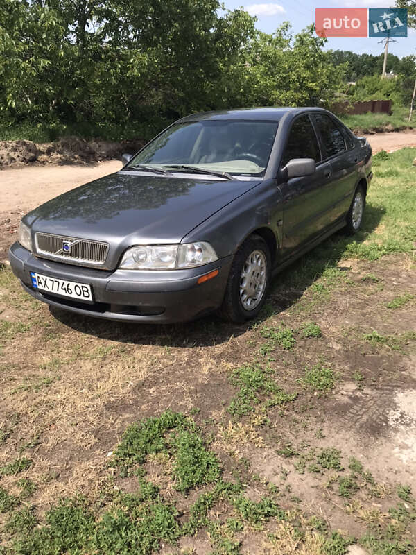 Volvo S40 (2001)
