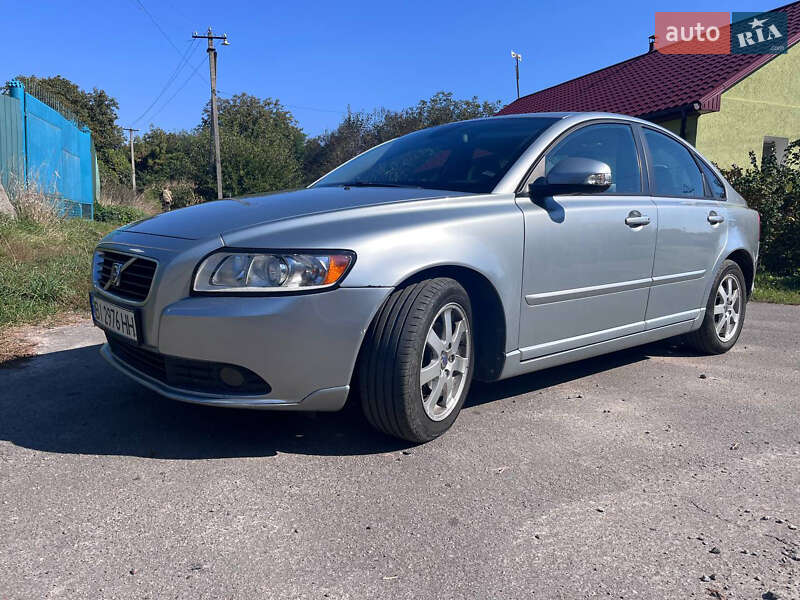 Volvo S40 (2009)