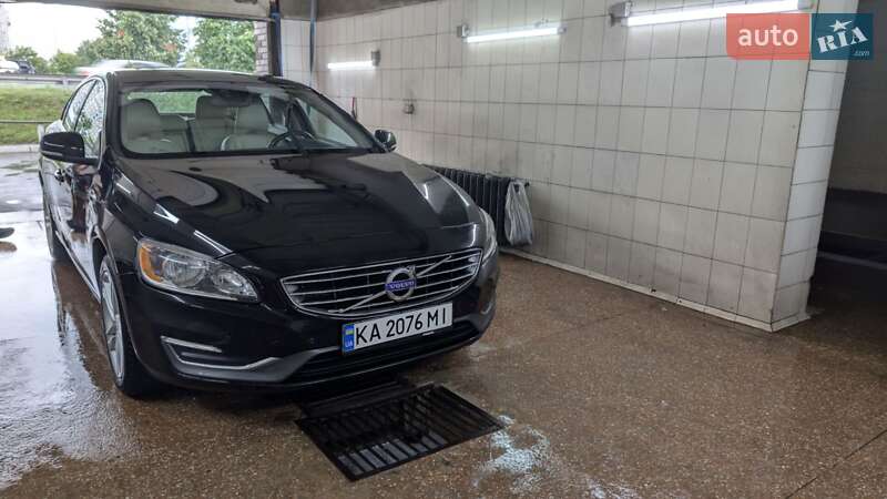 Volvo S60 (2014)