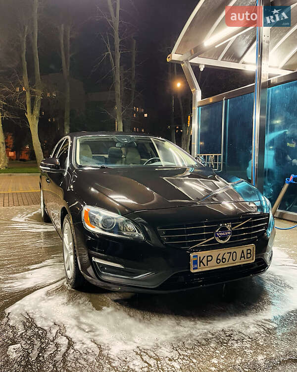 Volvo S60 (2013)
