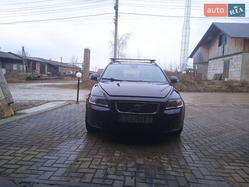 Volvo V50 (2010)