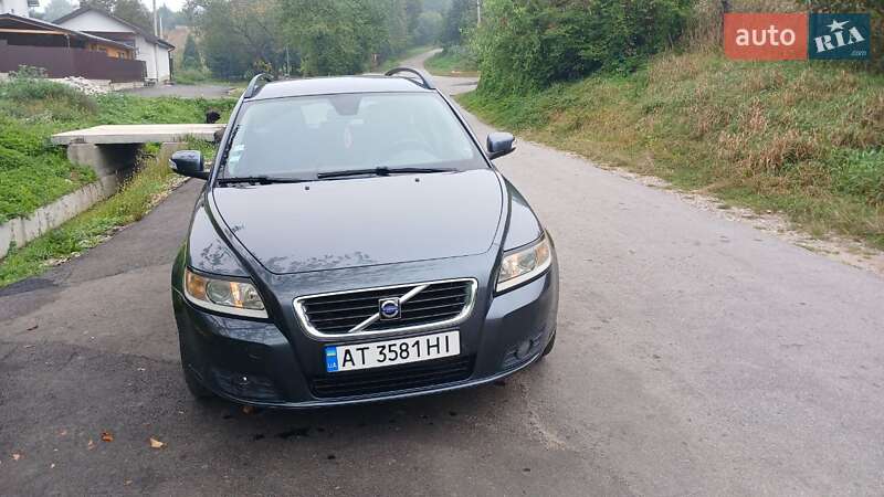 Volvo V50 (2008)