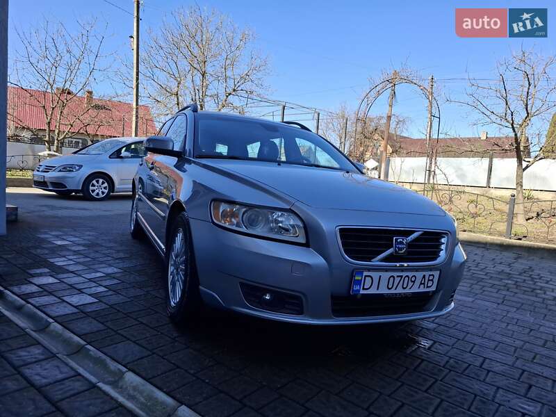 Volvo V50 (2009)