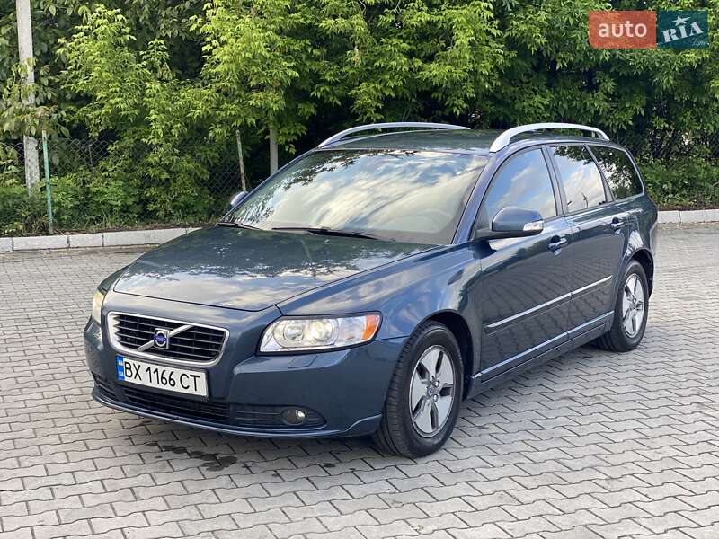 Volvo V50 (2010)