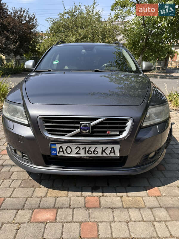 Volvo V50 (2010)