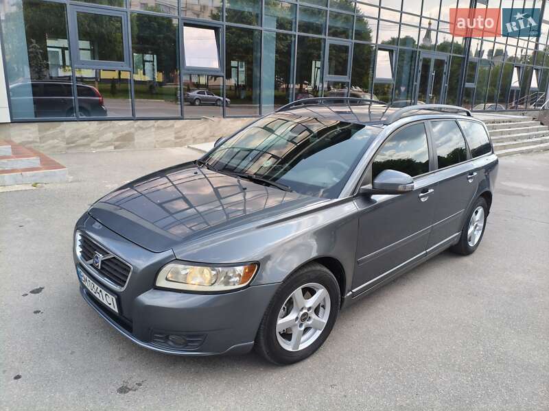 Volvo V50 (2009)