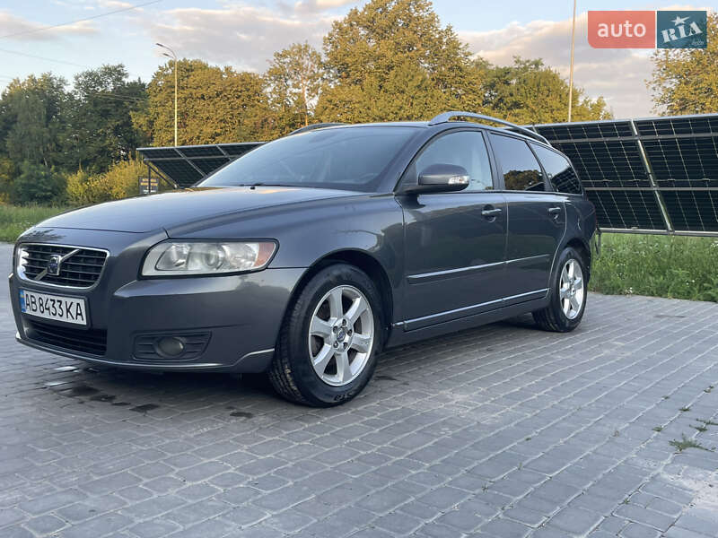 Volvo V50 (2010)
