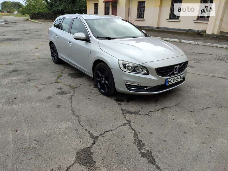 Volvo V60 (2016)