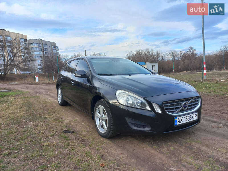 Volvo V60 (2012)