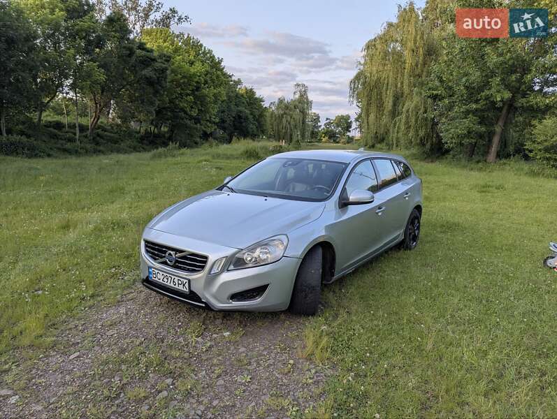 Volvo V60 (2011)