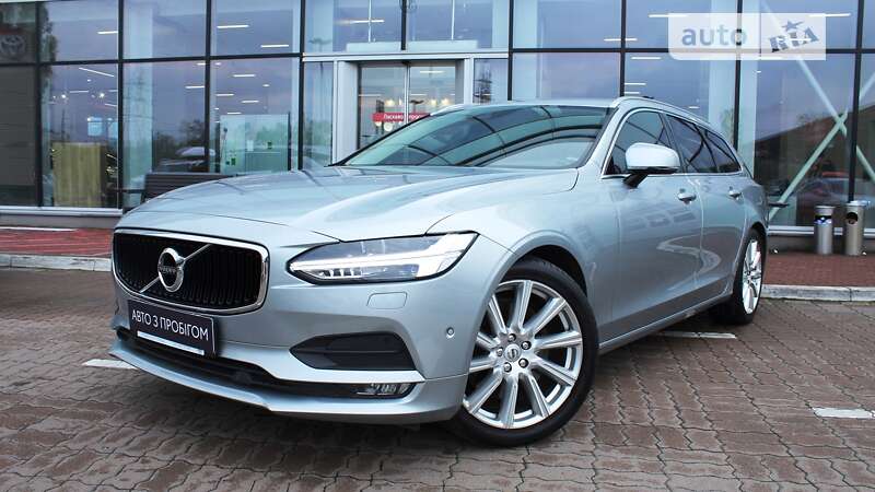 Volvo V90 (2017)