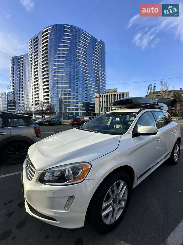 Volvo Xc60 (2016)