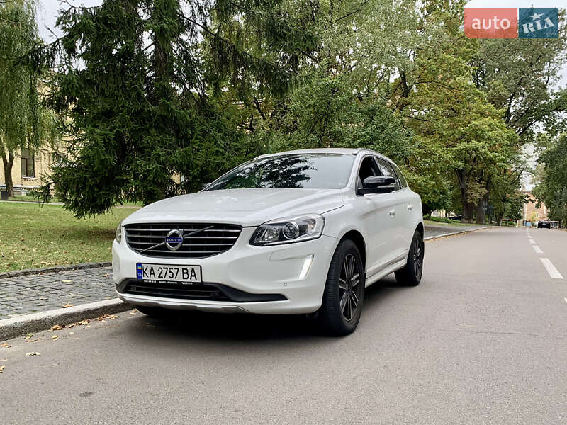 Volvo Xc60 (2017)
