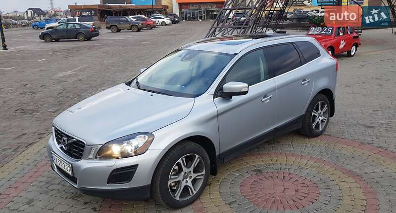Volvo Xc60 (2012)